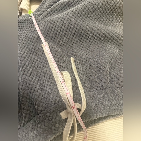 Women’s Chenille Textured Wide-Leg Lounge Pants – Gray with Cream Side Stripe M - Picture 9 of 10